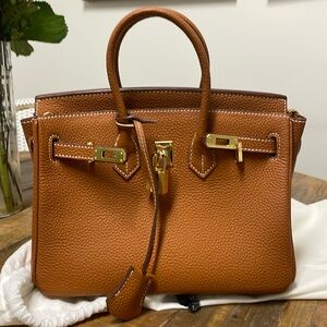 Handbag Resort leather bag (smaller size)